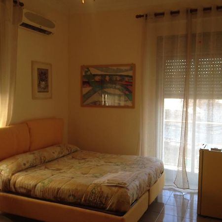 B&B Bordighiera Catánia Buitenkant foto