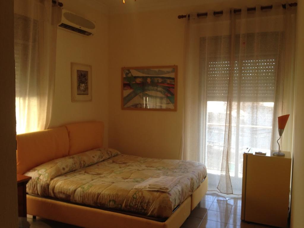 B&B Bordighiera Catánia Buitenkant foto